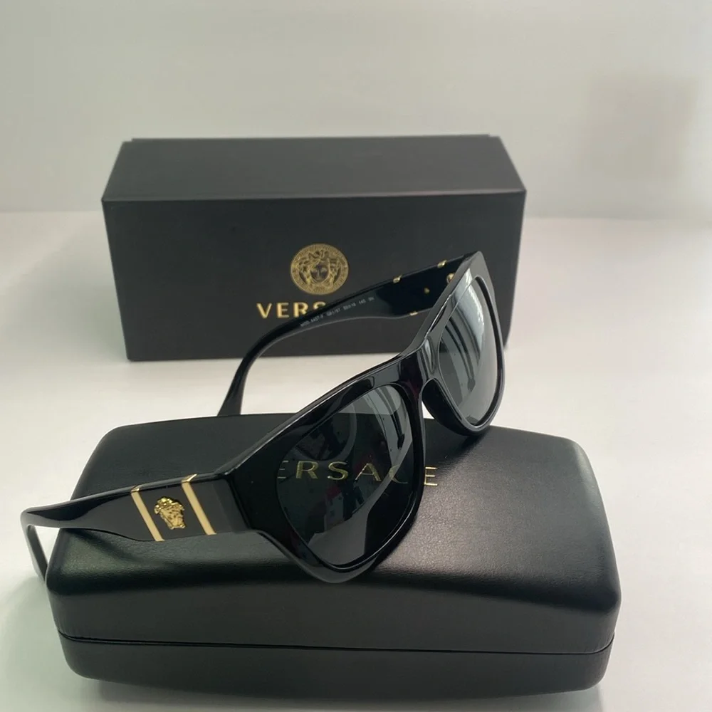 New Authentic Versace VE4457 is a Full Rim frame for Men Sunglass